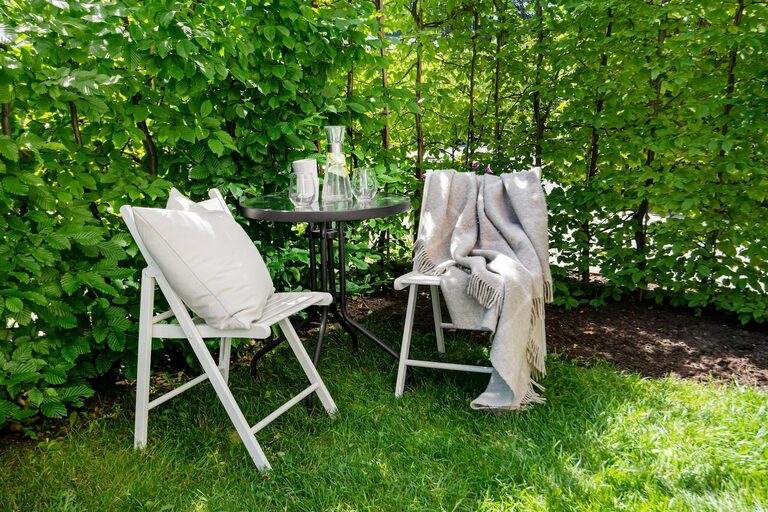 Tips for Creating an Inviting Outdoor Living Space in Your Backyard